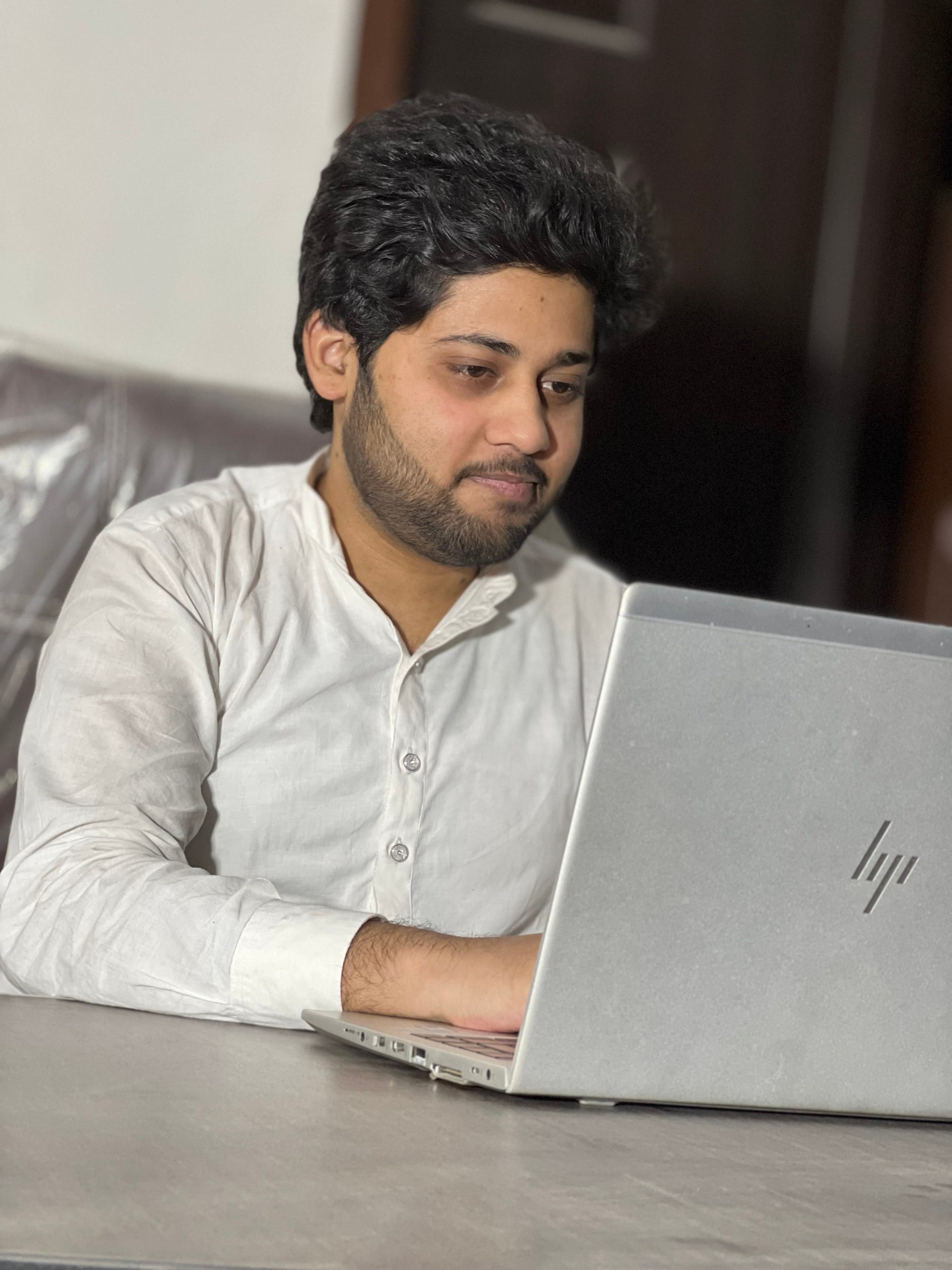 Hamza Hashim, Founder of WittyForm